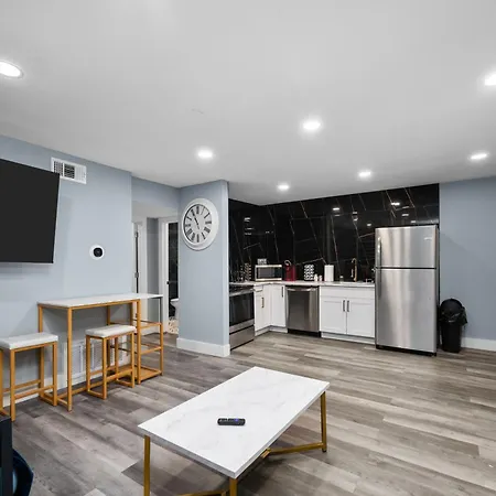 Cute And Stylish 1Br Apt With Pool & Free Park Houston Exterior photo