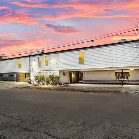 Cute And Stylish 1Br Apt With Pool & Free Park Houston Exterior photo